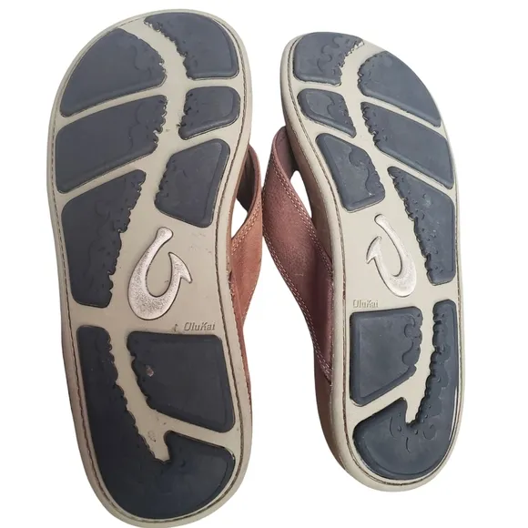 OluKai Sandals Men's Brown Rum Nui 11 Tommy Bahama Nubuck Leather Flip Flops