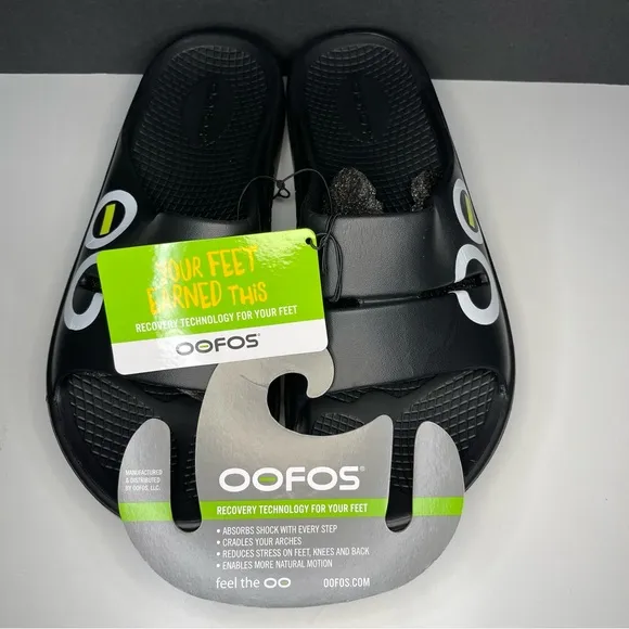 OOFOS Black Sandals with Thick Sole and Adjustable Closure Size 9M or 11W