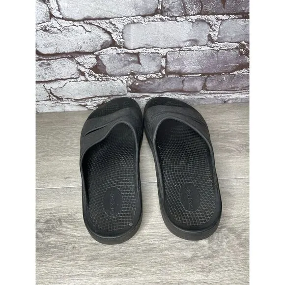 OOFOS OOahh Recovery Black Rubber Slip On Lightweight Sandals Men Sz 12M US/45EU