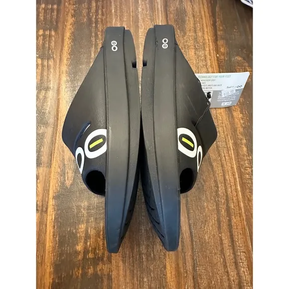 OOFOS OOahh Sport Slide Black Sandals Recovery Comfort Mens 9 Womens 11