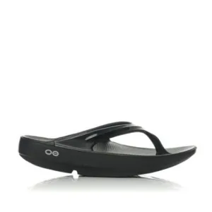 OOFOS 7 Black Shiny Toe Post Recovery Sandals Great Arch Support