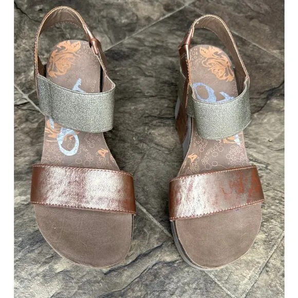 OTBT Bushnell Rose Gold Leather &amp; Silver Elastic Band Platform Wedge Sandals 5.5
