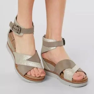 OTBT Teamwork Peep-Toe Wedge Sandals Ankle Buckle Closure Rear Zipper Size 8
