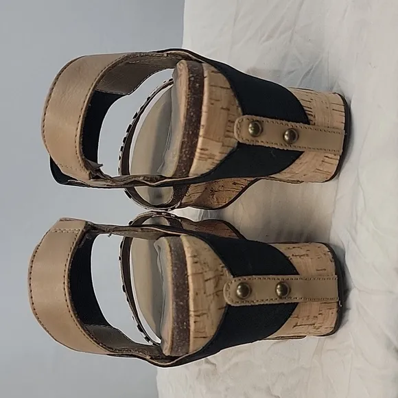 OTBT Wedges Size 8