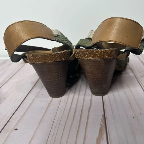 OTBT Taupe Laconia Leather Wedge Sandals
