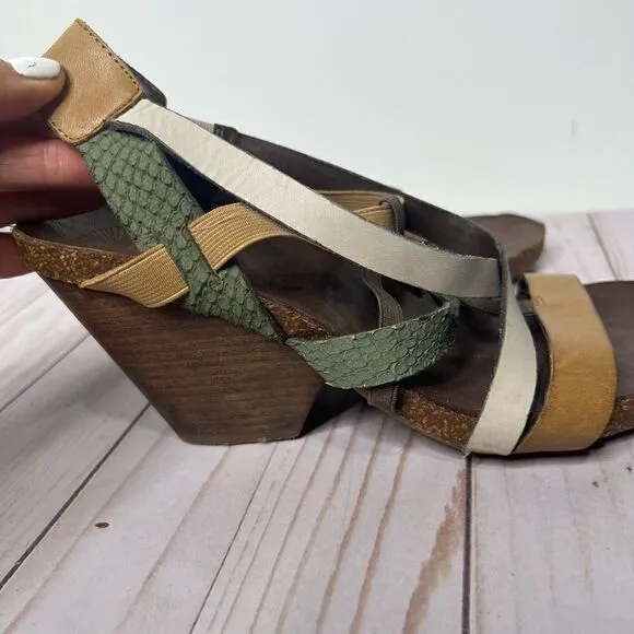 OTBT Taupe Laconia Leather Wedge Sandals