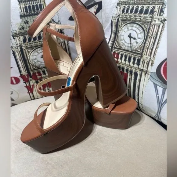 (P3)JESSICA SIMPSON‎ JP SAVERIA Platform Sandals. size 10/41.5