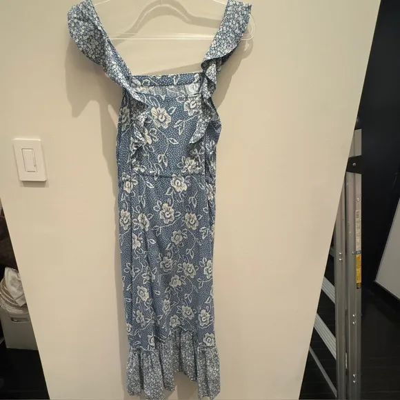 Paige Flutter-Sleeve Midi Dress Light Blue Floral Dress Womens Size Small
