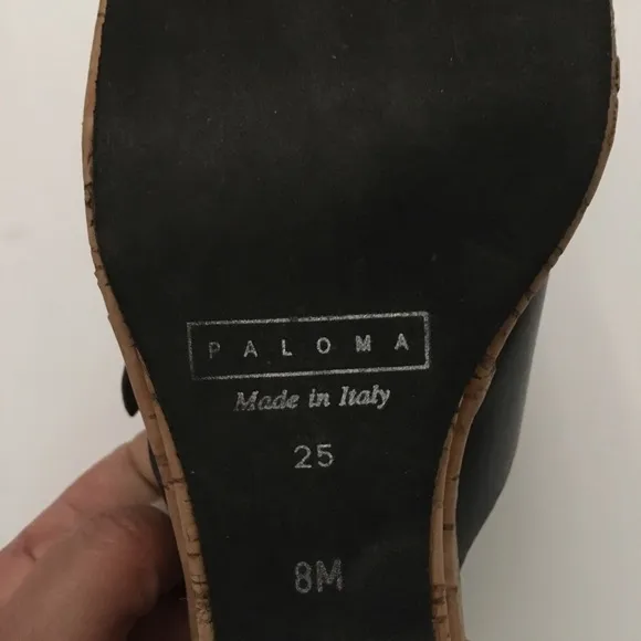 Paloma Black Leather Wedge Sandals Size 8