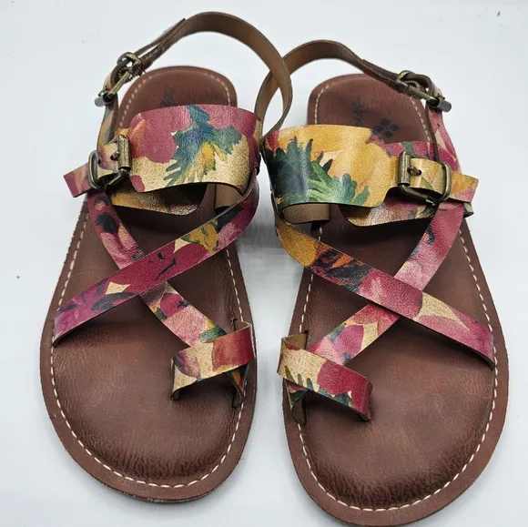Patricia Nash Fidella Spring Multi Sandals