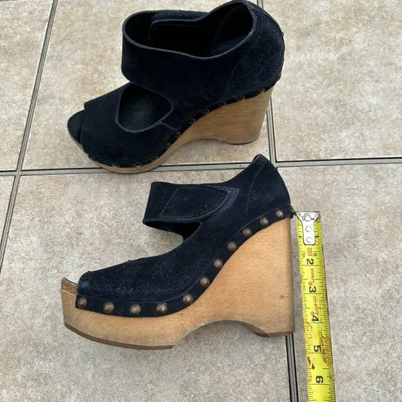 Pedro Garcia Blue Suede Leather Wedge Sandals