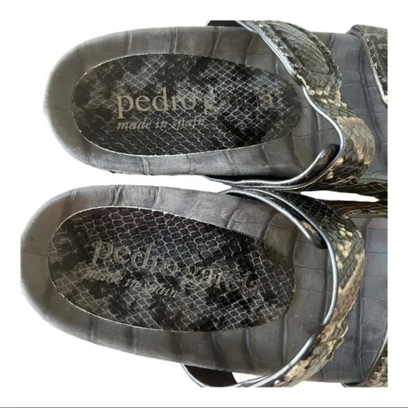 Pedro Garcia Slide Arielle Gray Black Snake Embossed Sandals Size 6.5
