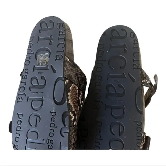 Pedro Garcia Slide Arielle Gray Black Snake Embossed Sandals Size 6.5