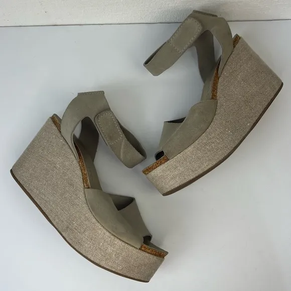 Pedro Garcia Suede Platform Sandals, 39