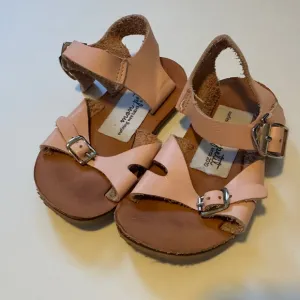 PEONY Cape Cod Mon Petit Sandals Size 6 Toddler‎