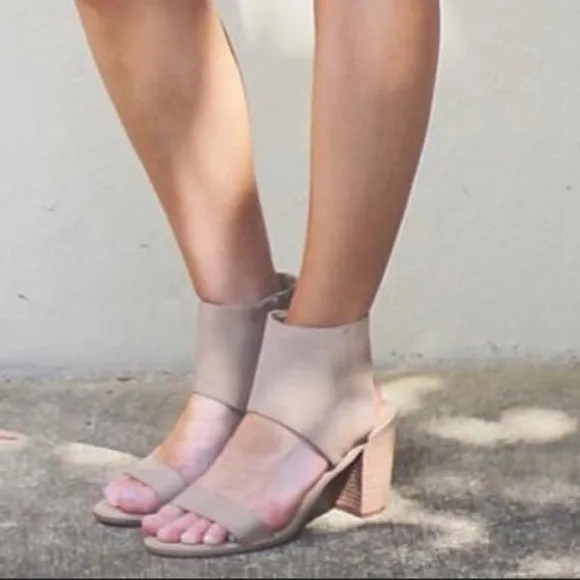 Perfect Nude Open Toe Distressed Cuffed Sandals