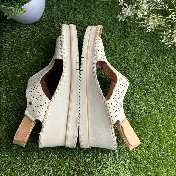 PIKOLINOS AGUADULCEWomen wedge sandals gently usedColor: NATA size 41 US 11