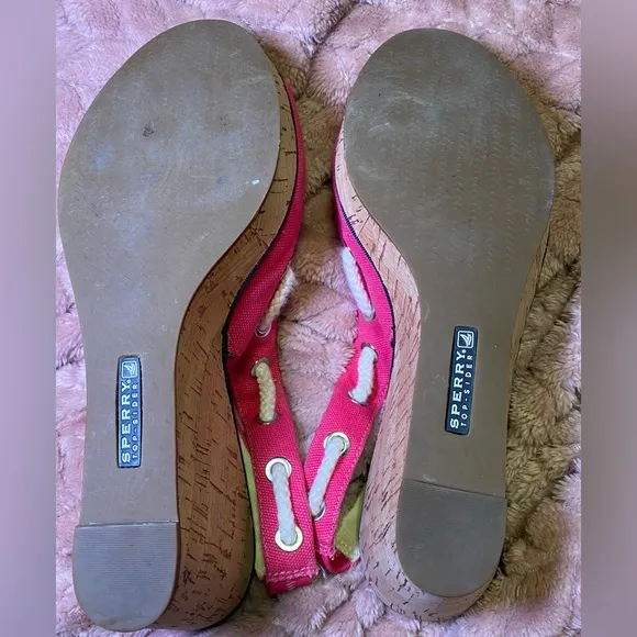 𝅺Pink sperry top‎ sider wedge sandals, 9.5