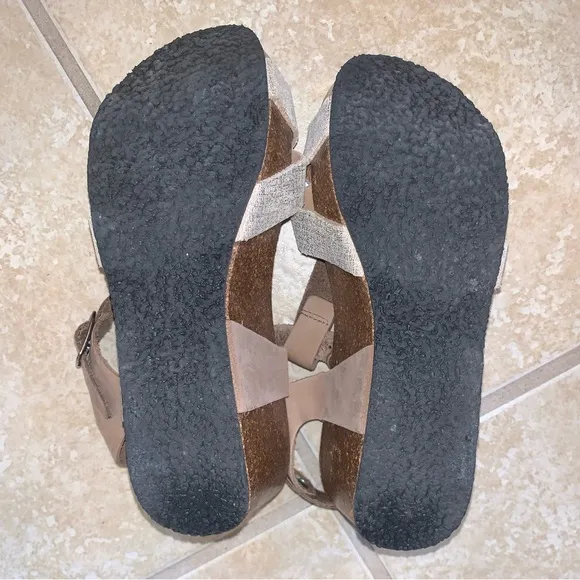 PLAKTON WEDGE women’s comfy heels sandals GIRL’s size 35 US 4