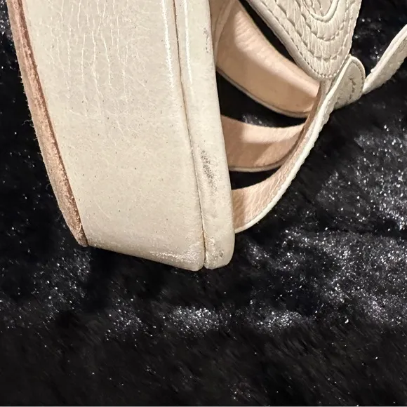 Prada Cream Leather Strappy platform Sandals Y2K 80s 90s retro glam corpcore