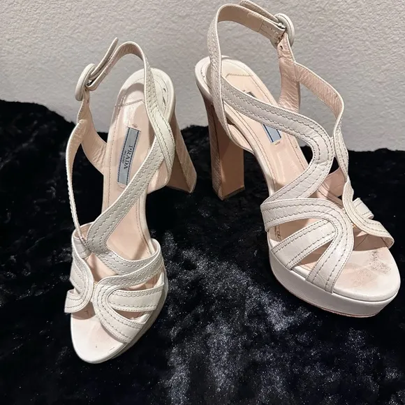 Prada Cream Leather Strappy platform Sandals Y2K 80s 90s retro glam corpcore