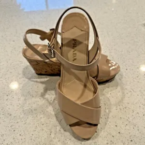 Prada Donna Crisscross Cork Wedge Cipria Patent Leather‎ Sandals US10 IT40 Tan