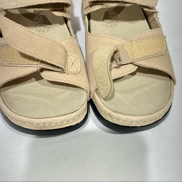 Propet Pedic Walker Sandals Dusty Tan Nubuck NW/OT Adjustable Straps