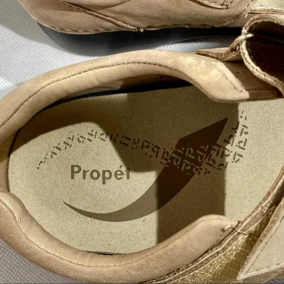 Propet Pedic Walker Sandals Dusty Tan Nubuck NW/OT Adjustable Straps