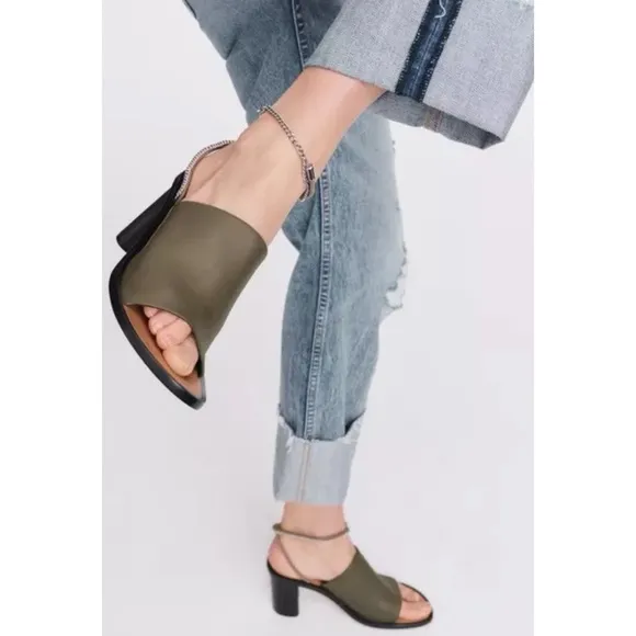 Rag &amp; Bone Nella High In Light Olive Block Chain Sandals Heels SZ 41 US 11