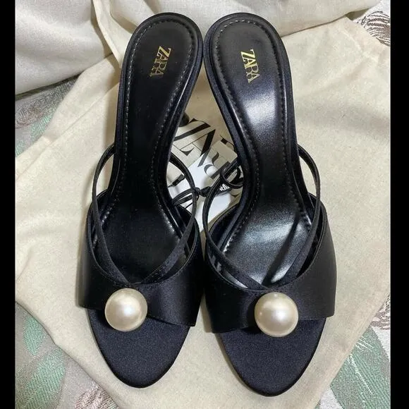 RARE!!! ZARA Satin Effect Heels NWT