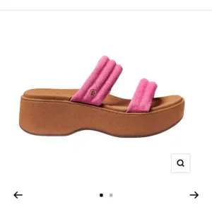 REEF WOMEN'S LOFTY LUX HI MALIBU Platform Sandals IN PINK Size 8 Beach Summer