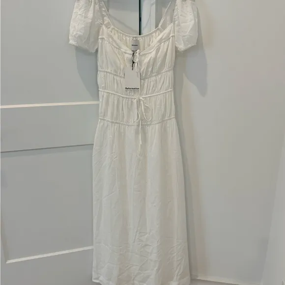 Reformation maxi dress size 6 NWT