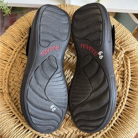 Revere Geneva Black Closed Heel Leather Sandals Comfort Shoe Size 11