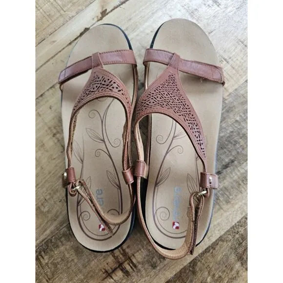 REVERE Women's Santa Fe Sandals in Brown Open Toe Adjustable SZ 11.5 NEW