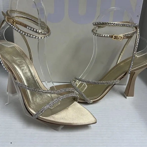 Revolve 3JUIN Giglio 95mm crystal-embellished sandals Size 38 Like New