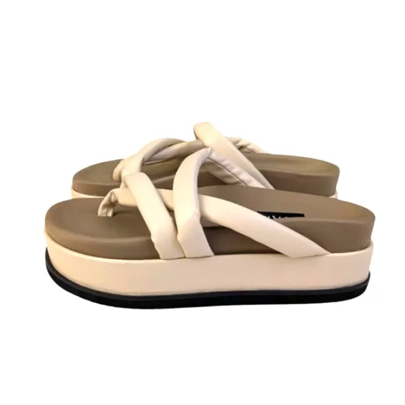 ROAM Asymetrical Stack Sandals EUC $185 Size 8/8.5    S3304