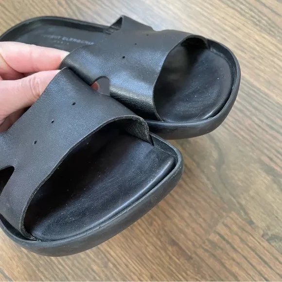 Robert Clergerie Paris Barneys New York Black Leather platform slides sandals