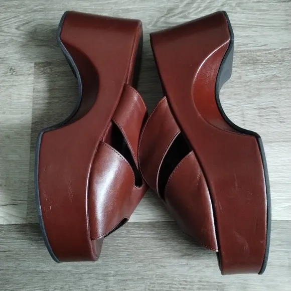 Robert Clergie Platform Sandals 6.5