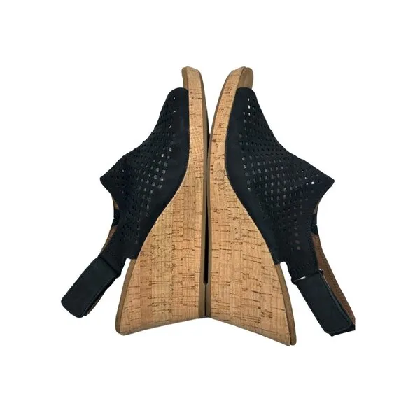 Rockport Briah Perforated Black Wedge Sandal  Size 9M  Comfortable Cork Heel