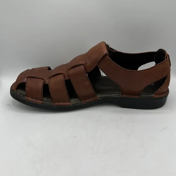 Rockport men’s brown leather fisherman sandals, size 9