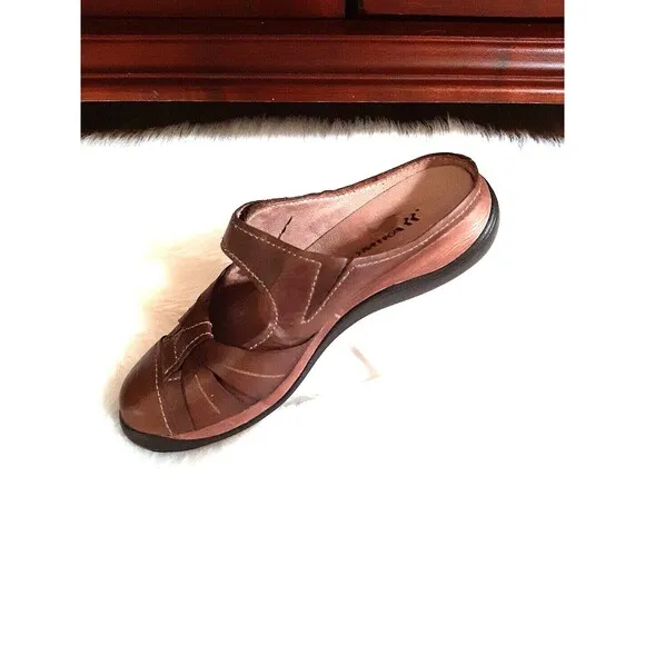 ROMIKA Women's Size 9-9.5 Leather Slip-On Comfort Sandals Chestnut Brown