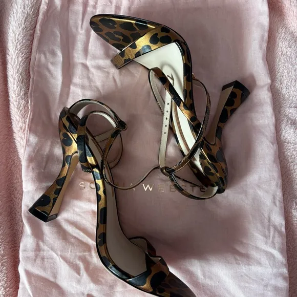 Rosalind Hourglass Sandals