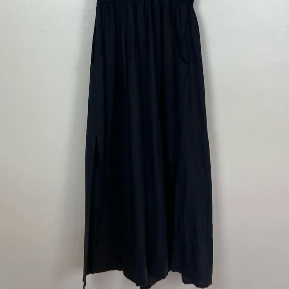 Rue Stiic &quot;Opal Split&quot; dress with V-neckline short sleeves tapered waistline