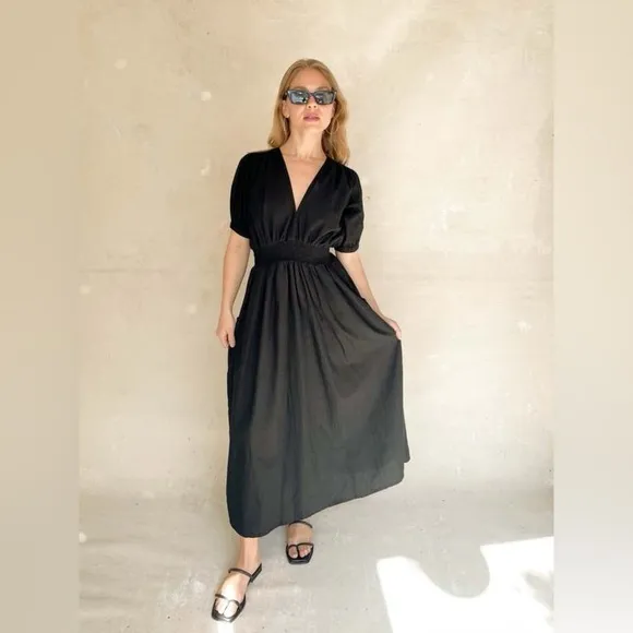 Rue Stiic &quot;Opal Split&quot; dress with V-neckline short sleeves tapered waistline