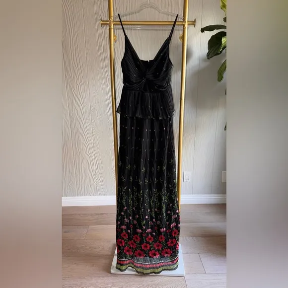 Sabina Musayev Selina Gown Sz M (poppy   pleats gown)