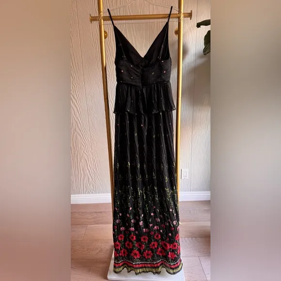 Sabina Musayev Selina Gown Sz M (poppy   pleats gown)
