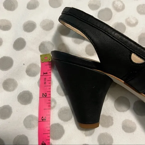 Sacha London Leslie Peep Toe Sandals Black Leather Size 6