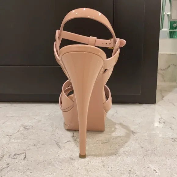 SAINT LAURENT Patent Tribute 75 Platform Sandals
