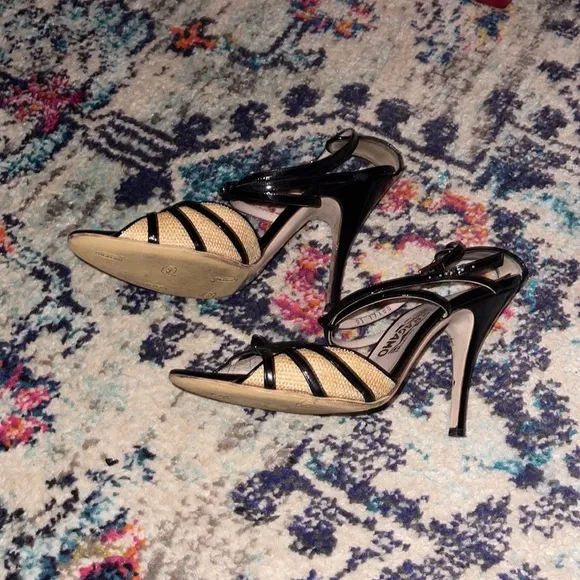 Salvatore Ferragamo Black Patent Grisbi Raffia High Heel Sandals w Dusters