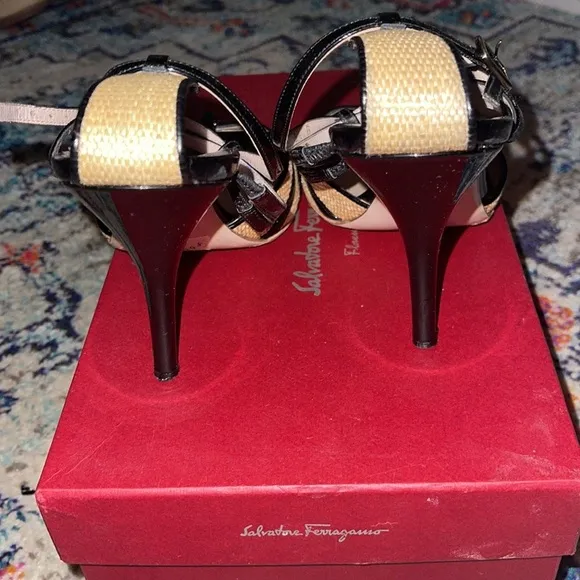 Salvatore Ferragamo Black Patent Grisbi Raffia High Heel Sandals w Dusters
